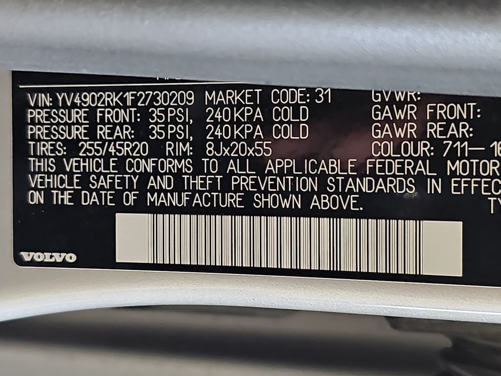 Used 2015 Silver Volvo T6 image 36