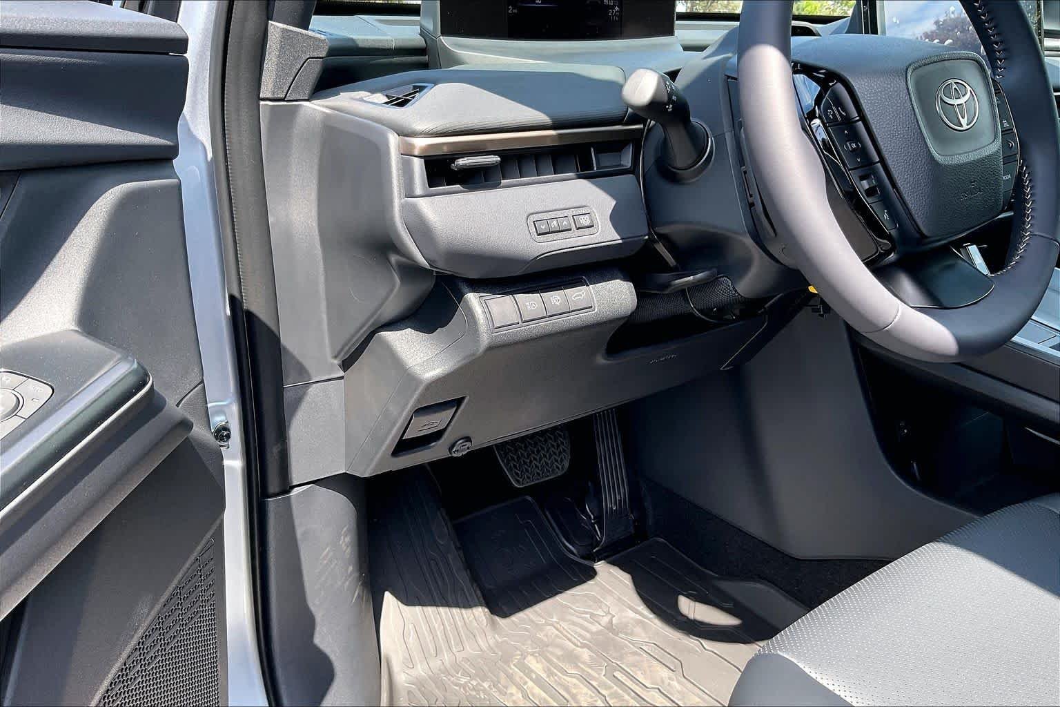 New 2026 Steel Toyota bZ Woodland Premium image 20