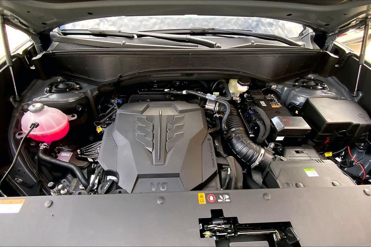New 2026 Ecotronic Gray Pearl Hyundai SEL Premium FWD image 16