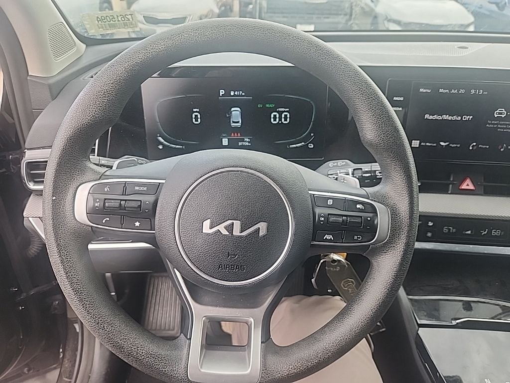 Used 2023 Black Kia LX image 22