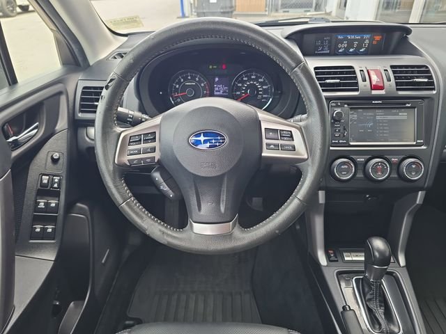 2015 Subaru Forester i Touring - Photo 12