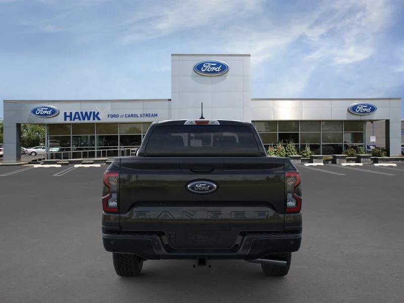 New 2025 Shadow Black Ford XLT image 5