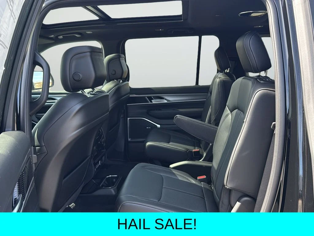 New 2026 High Gloss Black Exterior Paint Jeep  image 17