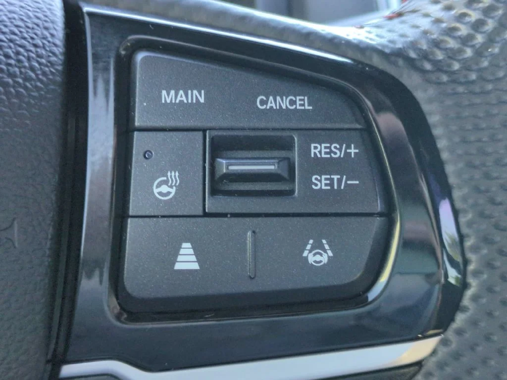 Used 2025  Honda Black Edition image 27