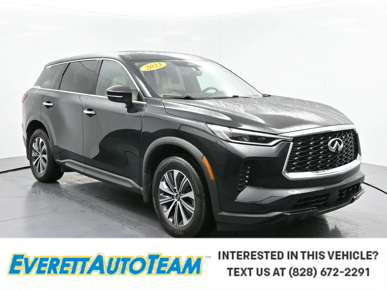Used 2023 Black INFINITI PURE image 1
