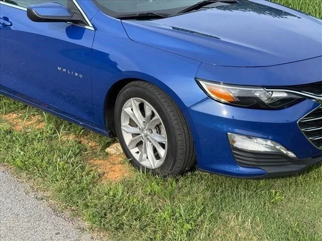Used 2023 Blue Chevrolet LT image 11