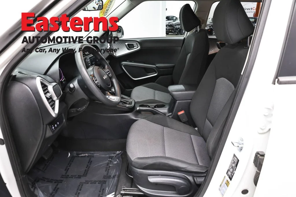 Used 2023 White Kia LX image 13