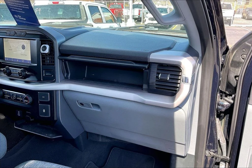 Used 2023 Blue Ford XLT image 13