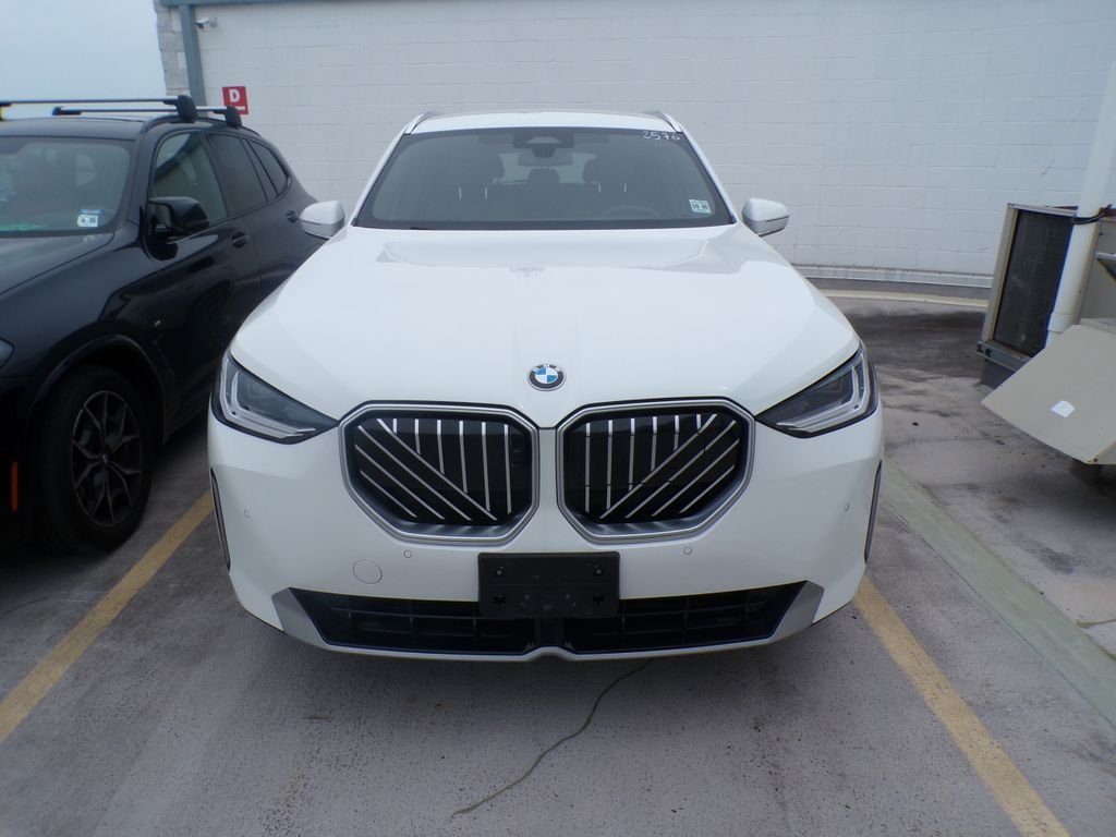 Certified Used 2026 Alpine White BMW 30 xDrive image 2
