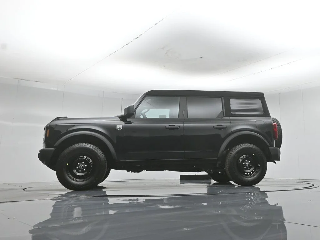 New 2026 Shadow Black Ford Big Bend image 49