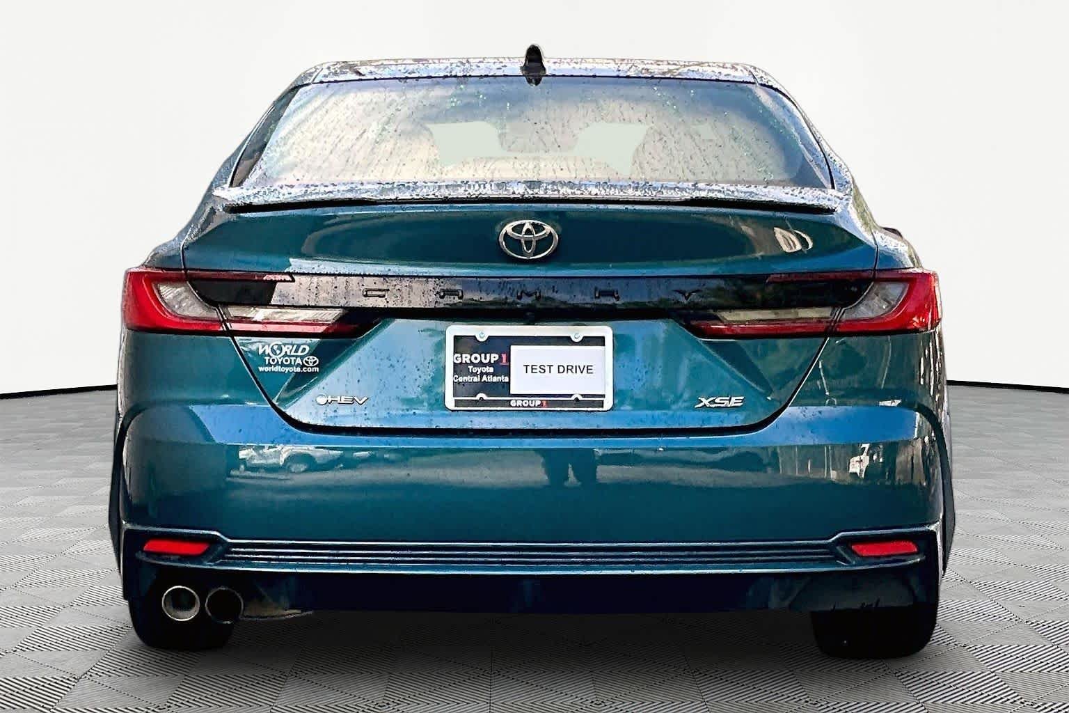 Used 2025 Ocean Gem Toyota XSE image 5