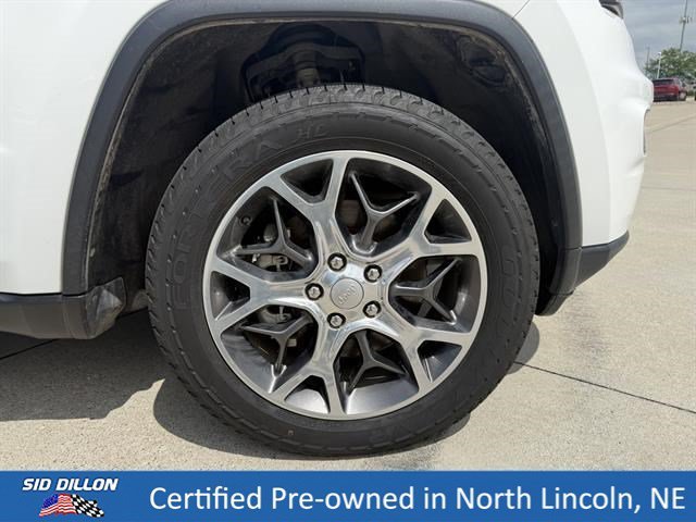Certified Used 2022 Bright White Clearcoat Jeep Limited image 9