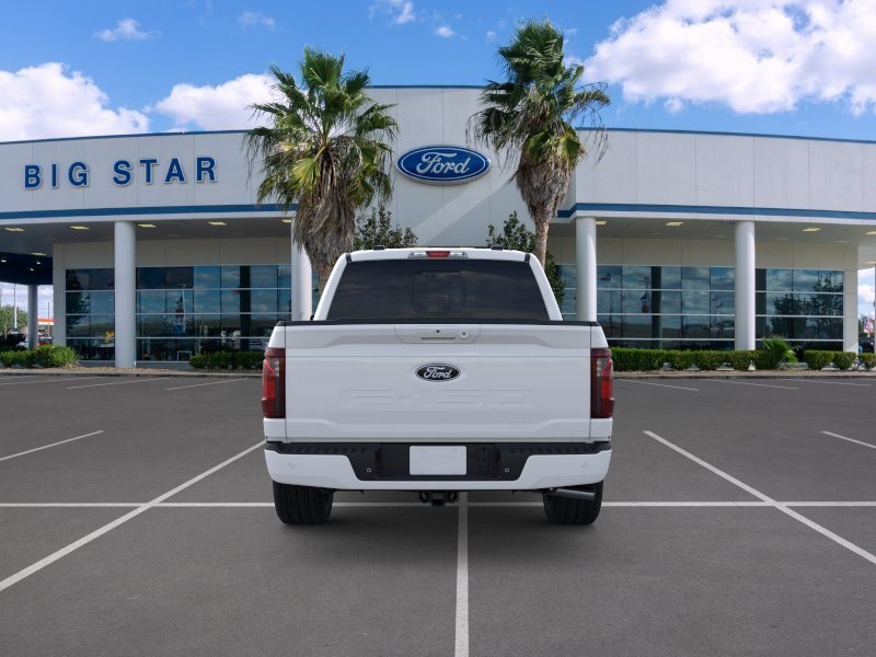 New 2026 Oxford White Ford XLT image 5