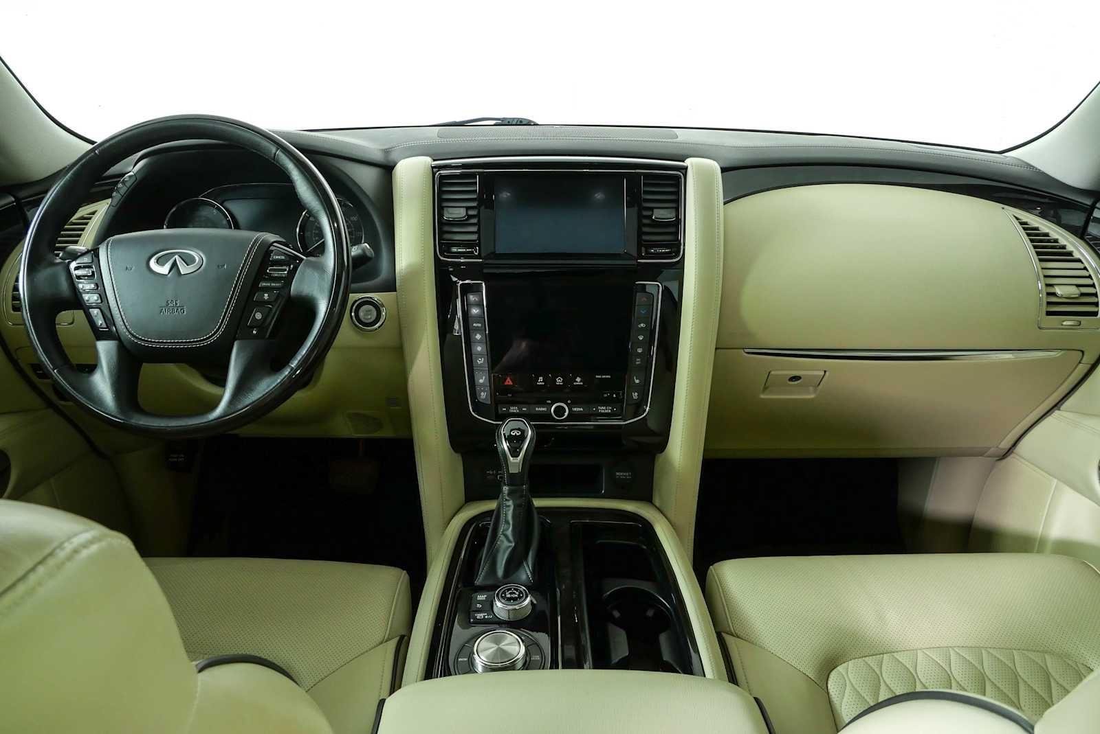 Used 2020 Moonstone White INFINITI LUXE image 21