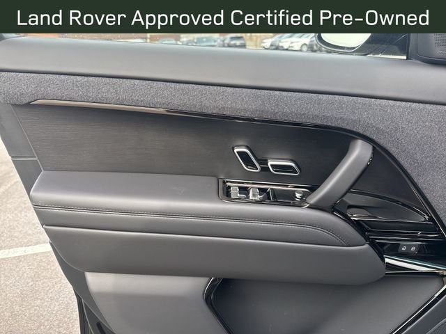 Certified Used 2026 Santorini Black Land Rover Dynamic SE image 12