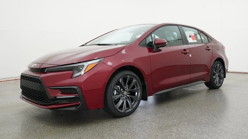 New 2026 Ruby Flare Pearl Toyota SE image 6