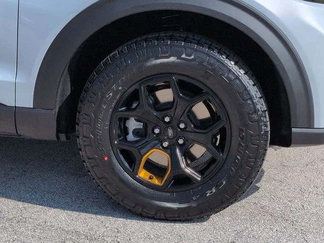 New 2026 Space White Metallic Ford Tremor® image 11
