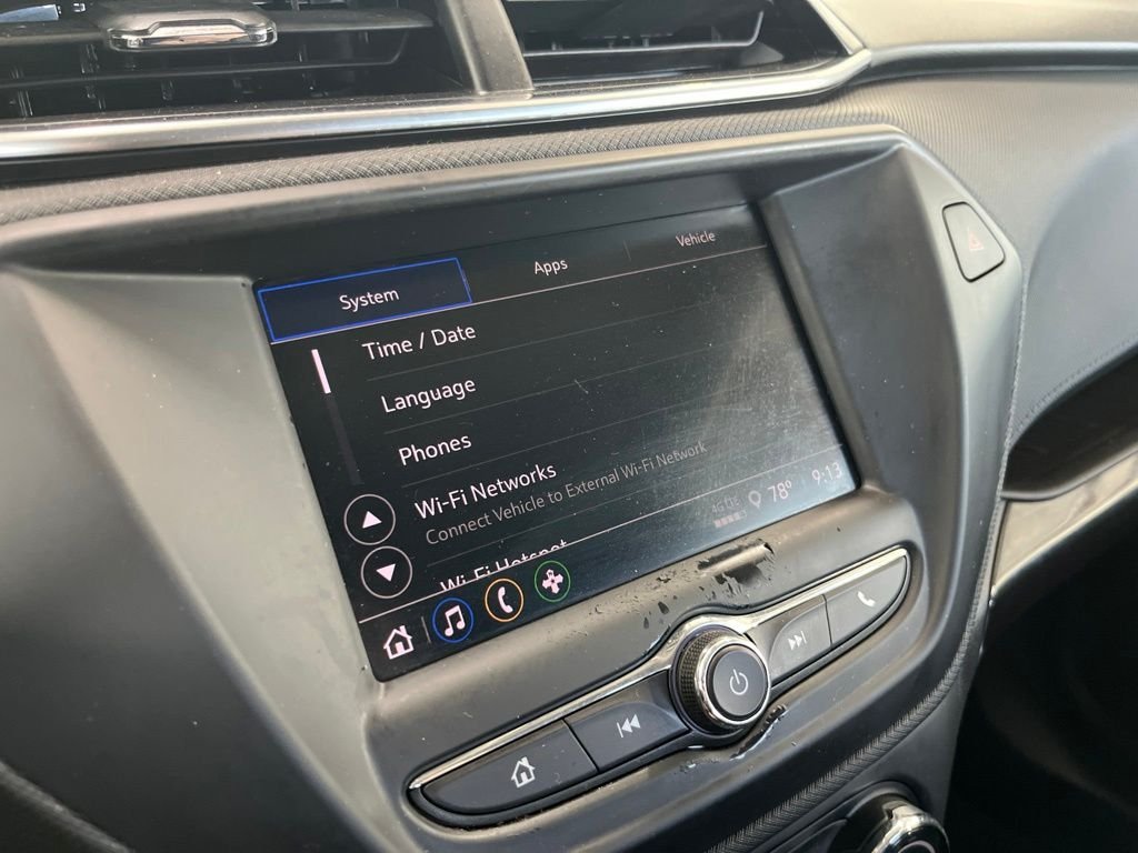 Used 2023 Gray Chevrolet LT image 11