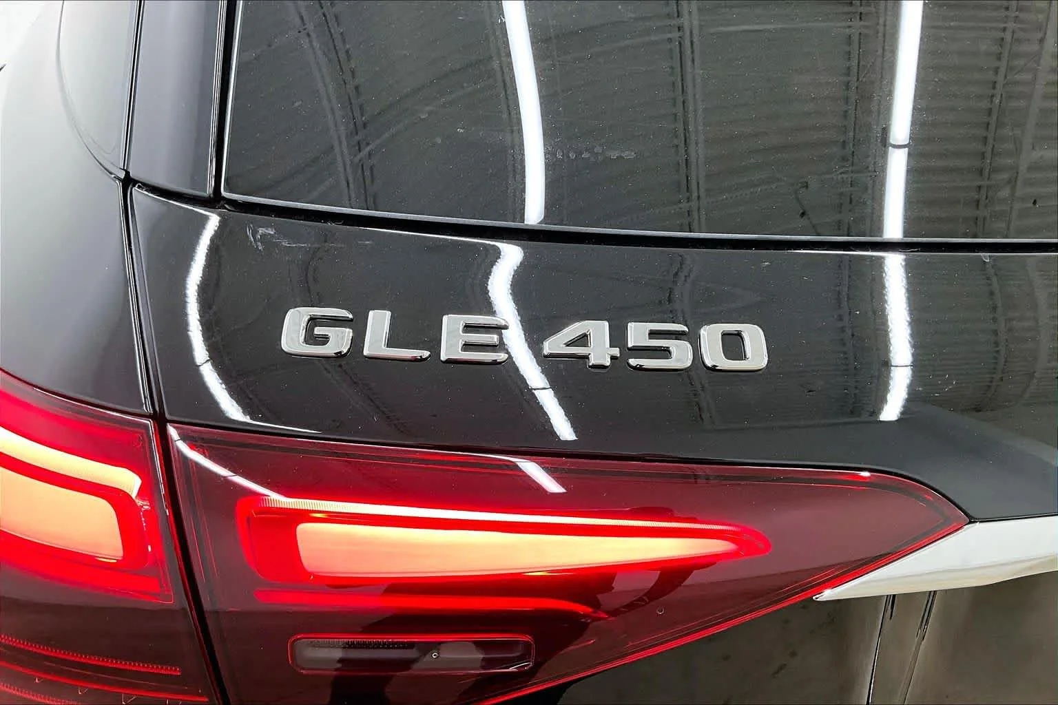 New 2026 Black Mercedes-Benz GLE 450 image 15