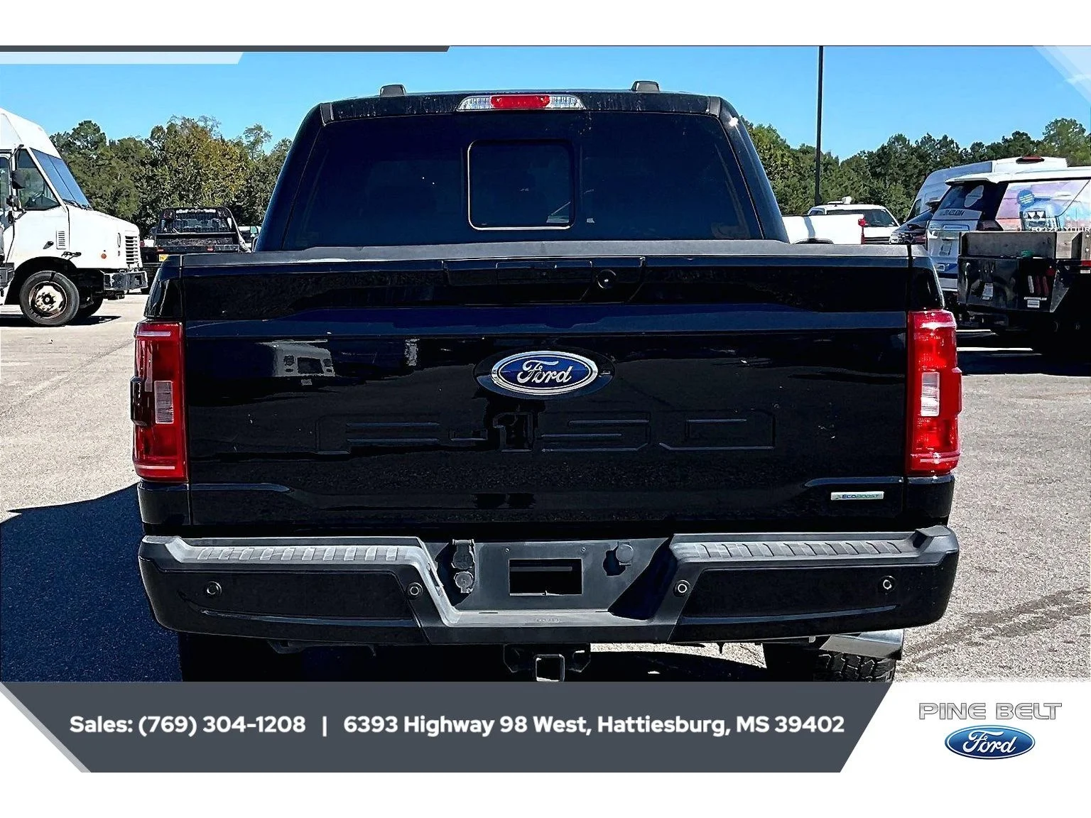 Used 2021 Agate Black Metallic Ford XLT image 4