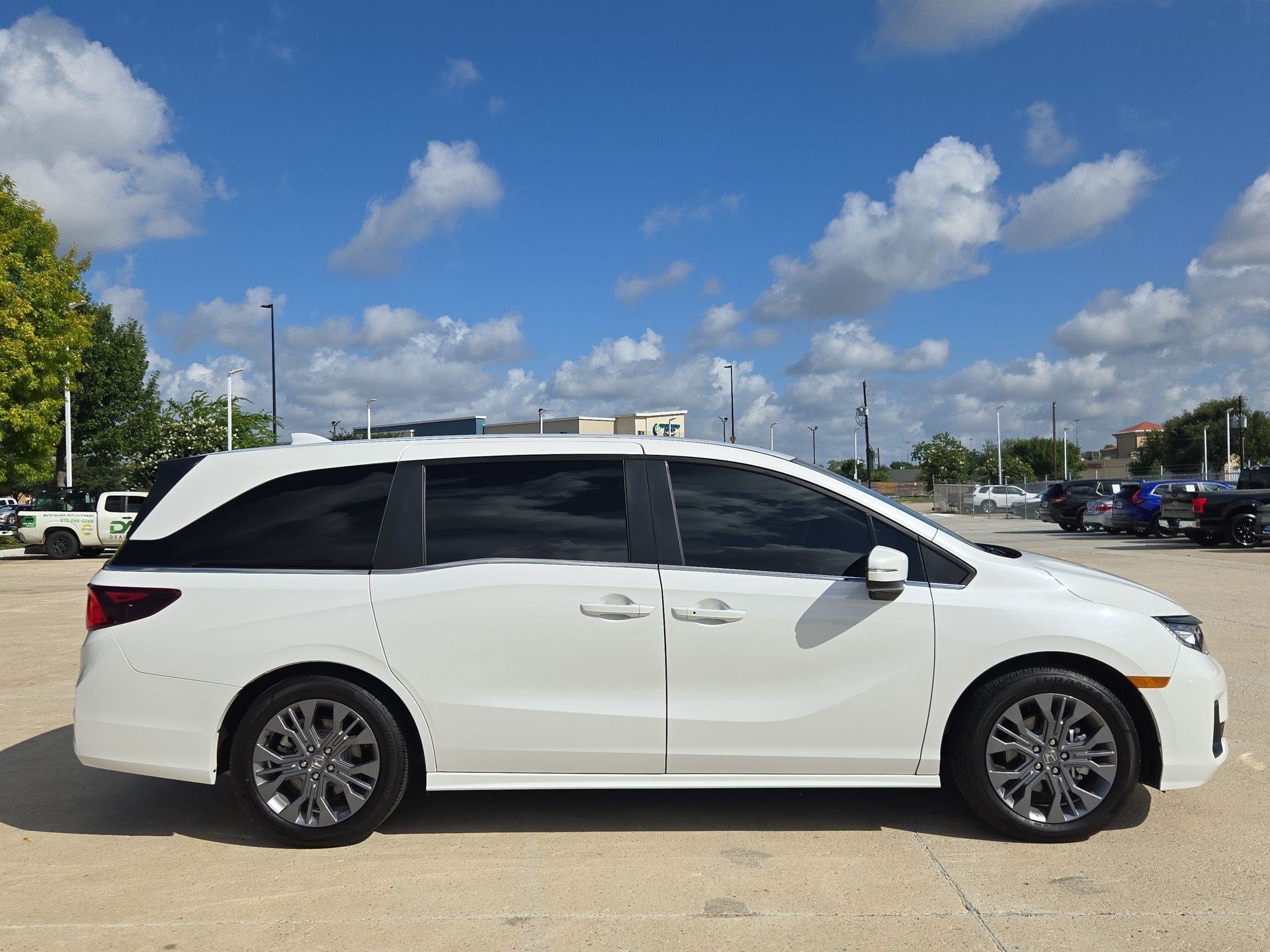 Certified Used 2026 Platinum White Pearl Honda Touring image 37