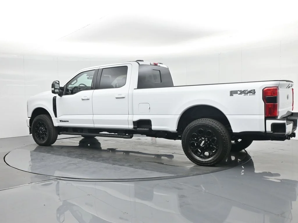 New 2026 Oxford White Ford Lariat image 9