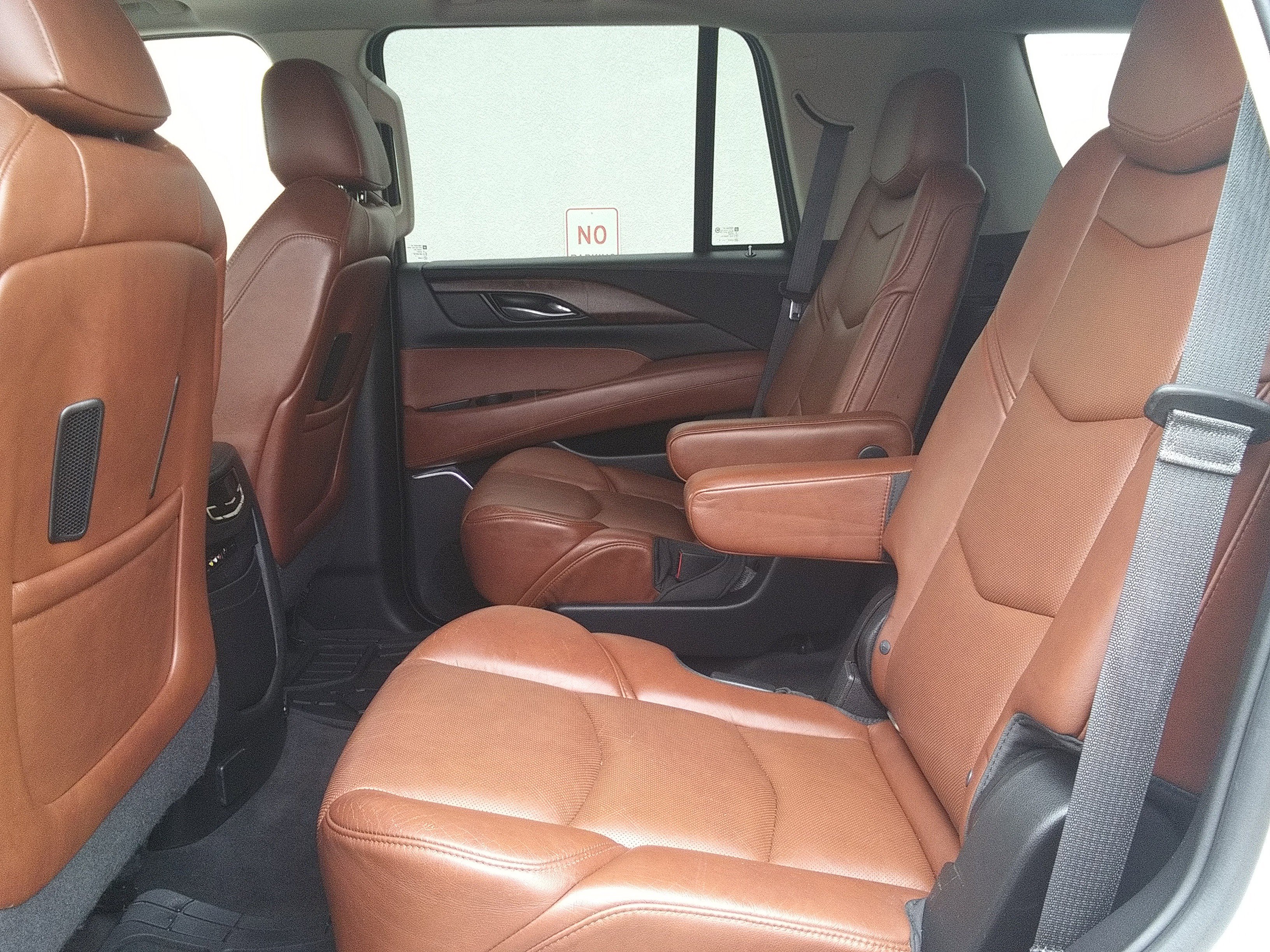 Used 2015 White Cadillac Premium image 12