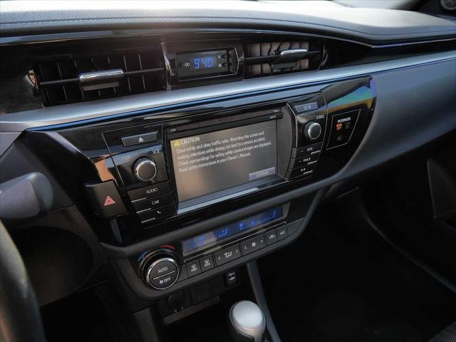 Certified Used 2016 BLACK SAND PEARL Toyota  image 22