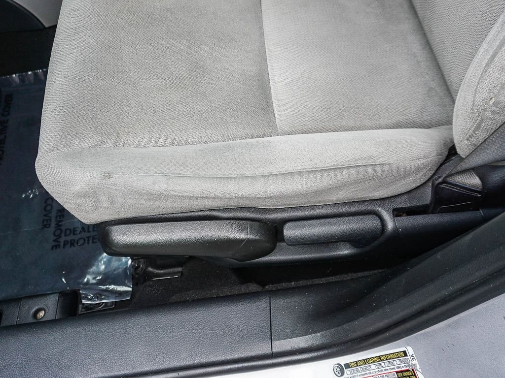 Used 2013  Honda LX image 19