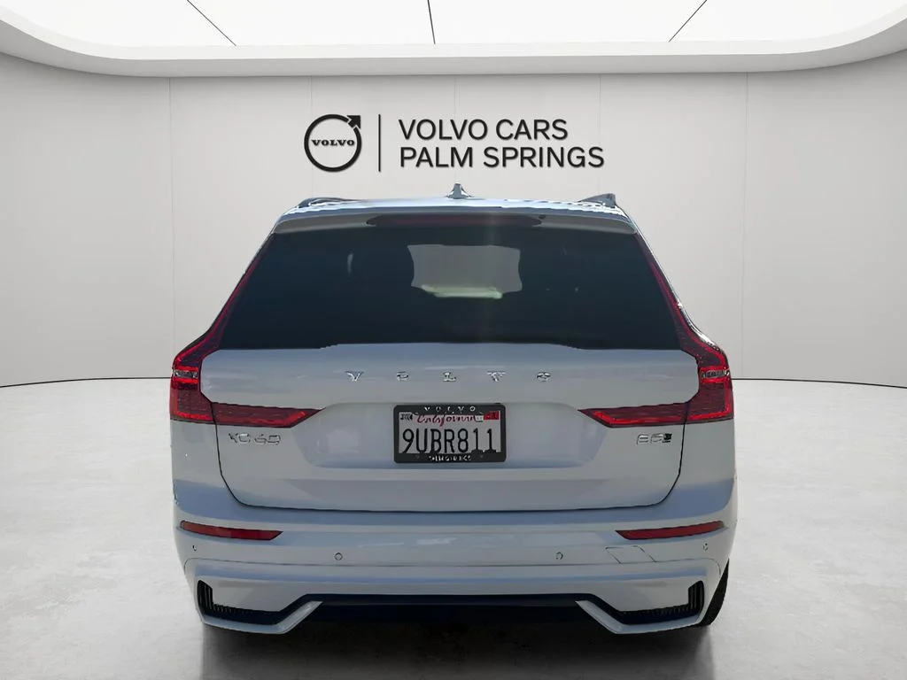 2025 Volvo XC60 Core - Photo 6