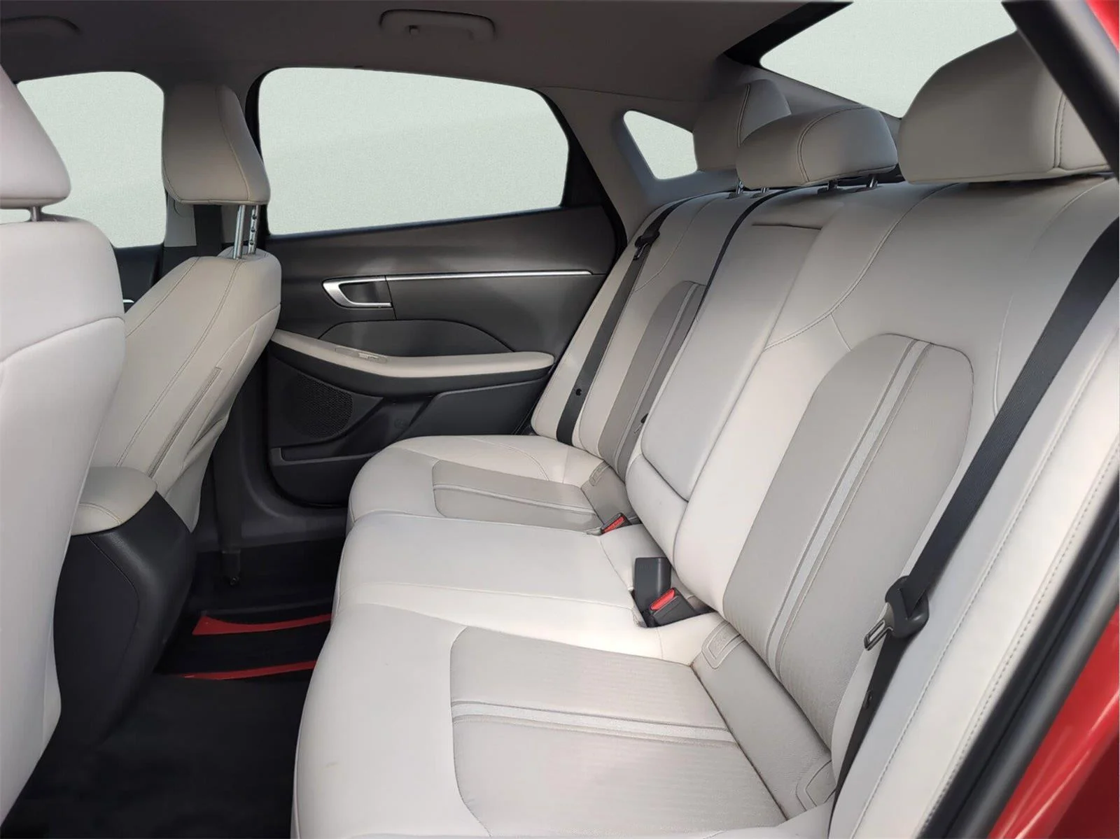 Used 2024 Ultimate red Hyundai SEL image 35