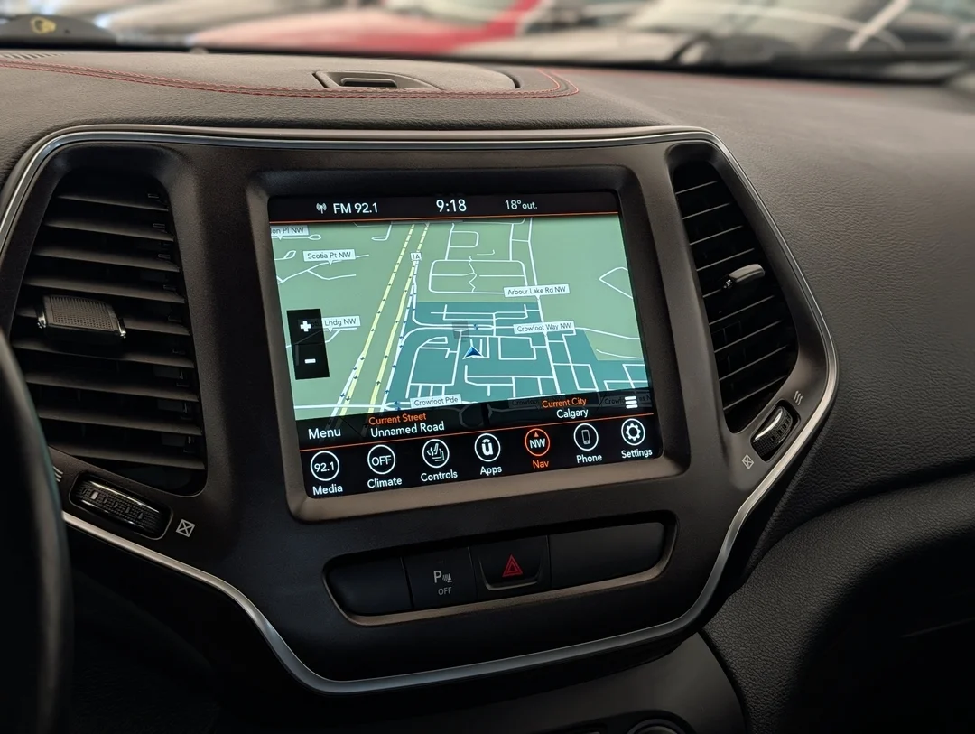 Certified Used 2020 Grey Jeep Trailhawk Elite - - 4x4 - Nappa Leather - Command View Sunroof - SafetyTec Grp & More! image 25