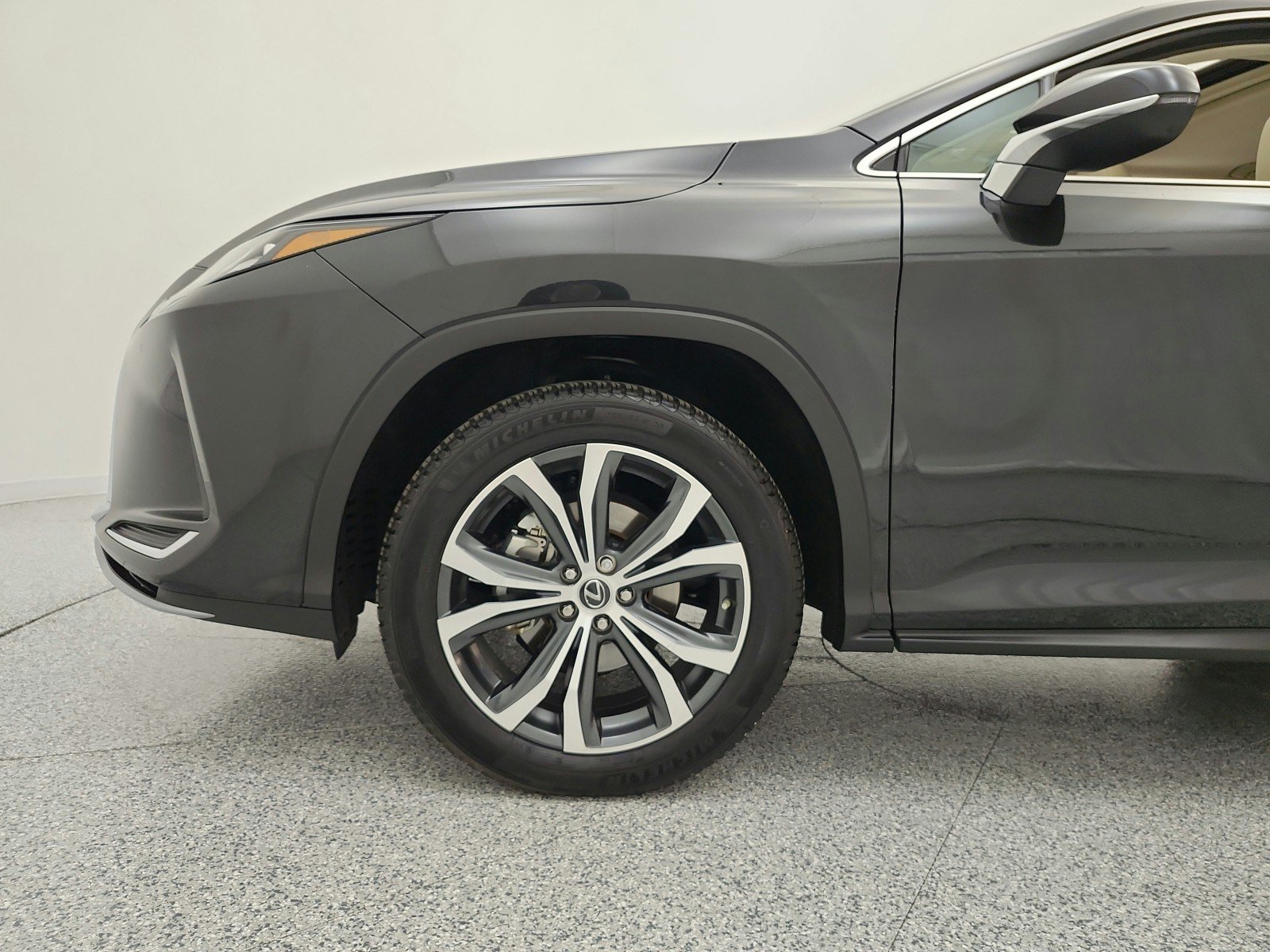 Used 2022 Caviar Lexus RX 450h AWD image 18