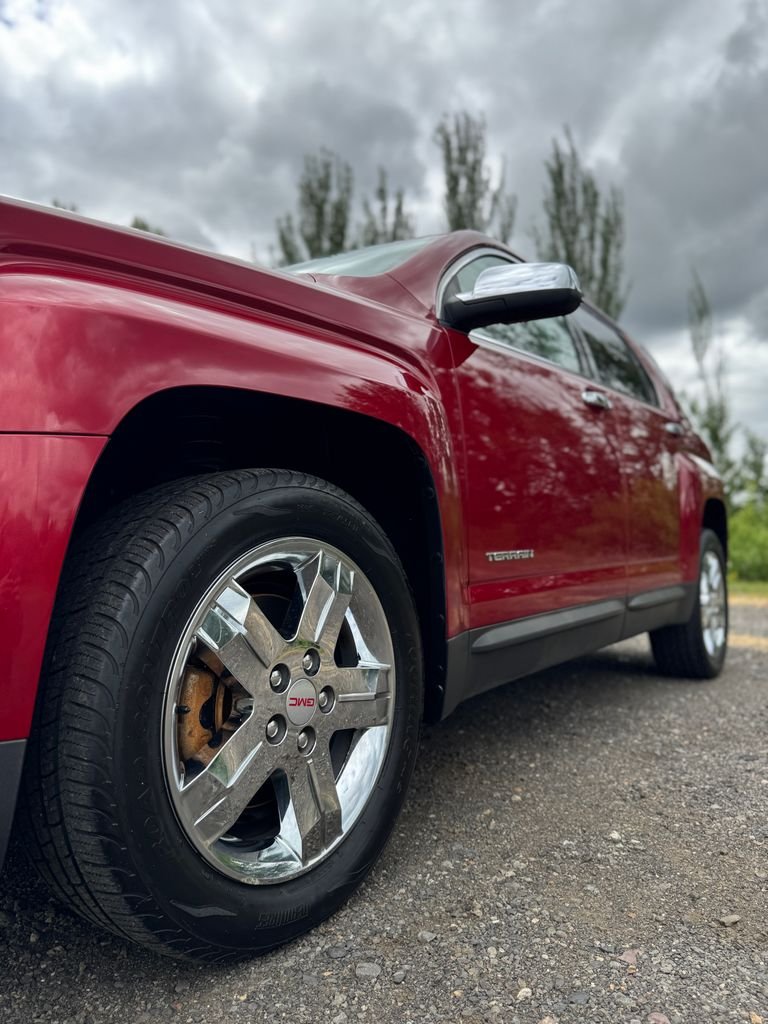 Used 2013 Crystal Red Tintcoat GMC SLT-2 image 42