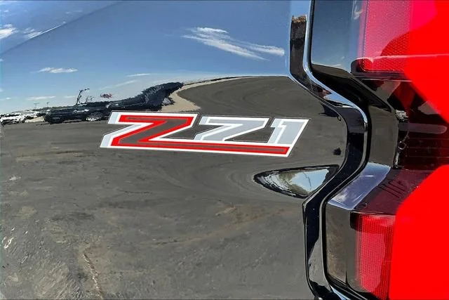 2026 Chevrolet Colorado Z71 - Photo 9