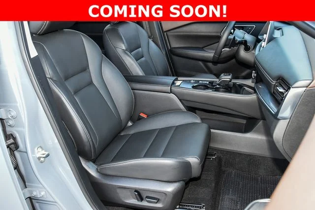 Used 2021 Gray Nissan SL image 26