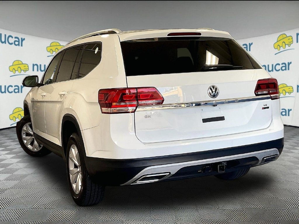 Used 2019 White Volkswagen 3.6L V6 SE image 4