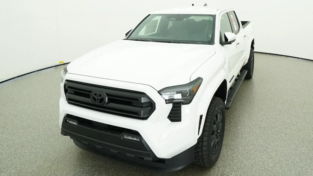 New 2026 Ice Cap Toyota SR5 image 18