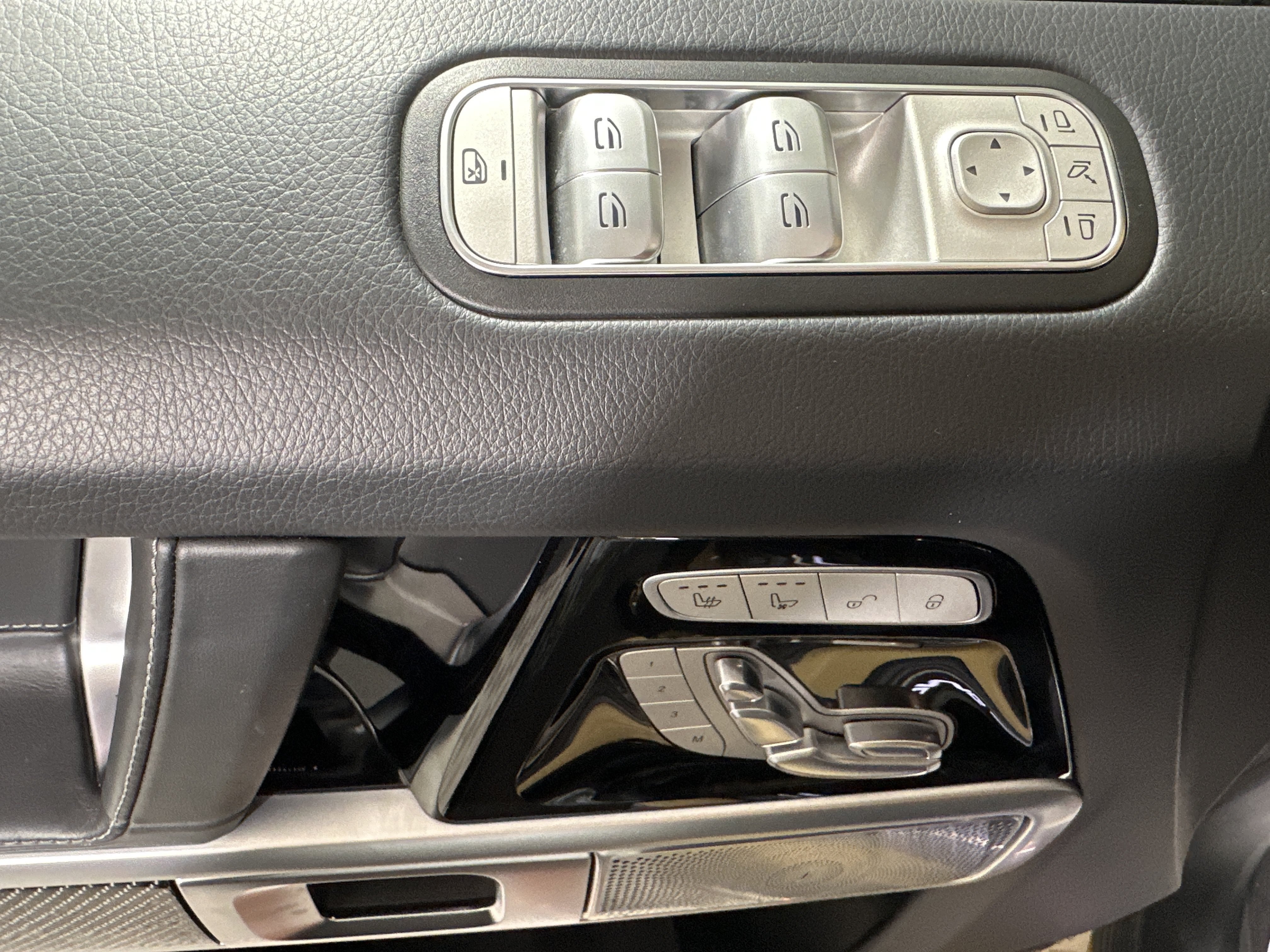 Used 2024 Beige Mercedes-Benz AMG® G 63 image 11