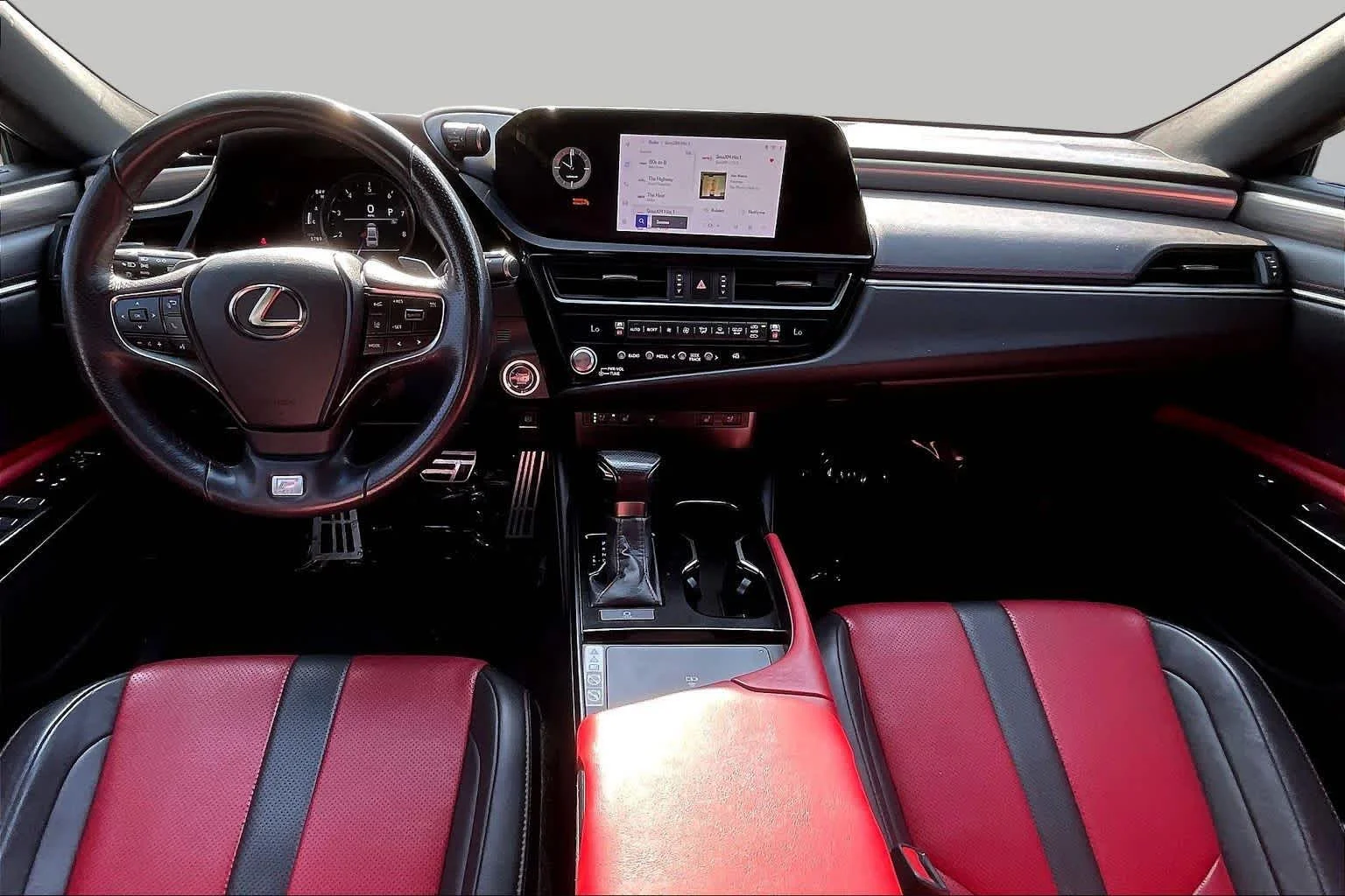 Used 2023 Ultra White Lexus F SPORT Handling image 31