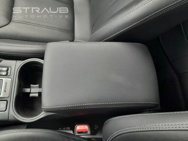 Used 2023  SUBARU  image 28