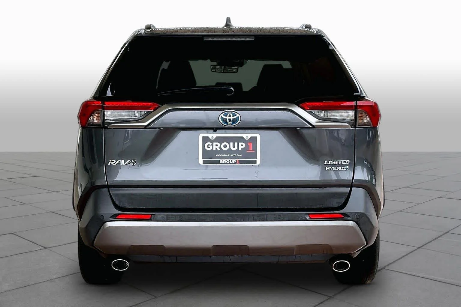 Used 2020 Magnetic Gray Metallic Toyota Hybrid Limited image 5