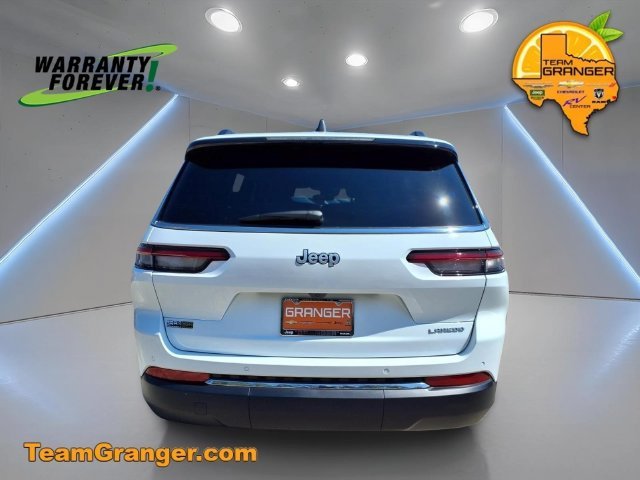 New 2026 Bright White Clear-Coat Exterior Paint Jeep Laredo image 8