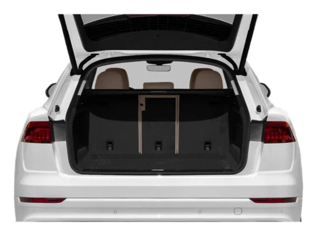 Used 2019  Audi 55 Premium image 11