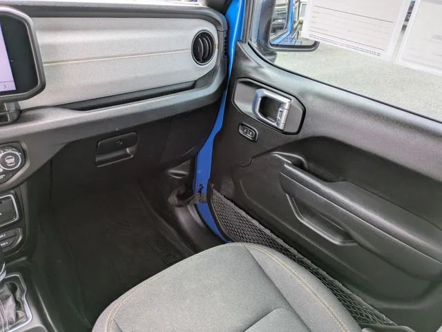 Certified Used 2026 Blue Pearl Jeep Sport S image 17