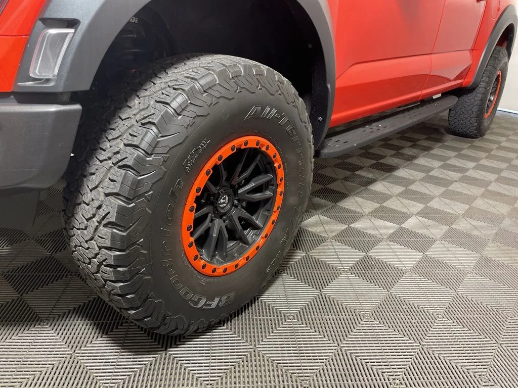 Used 2023 Orange Ford Raptor image 27