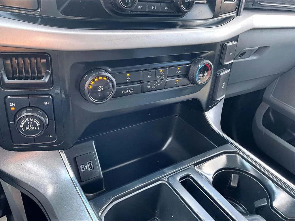 Used 2023 White Ford XLT image 33