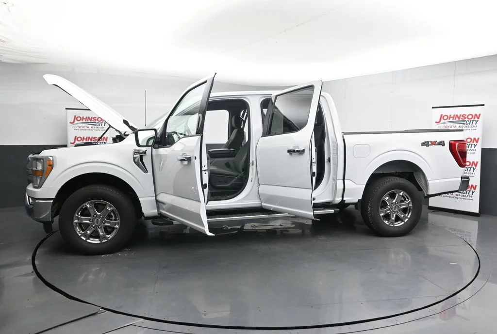 Used 2022 White Ford XLT image 42