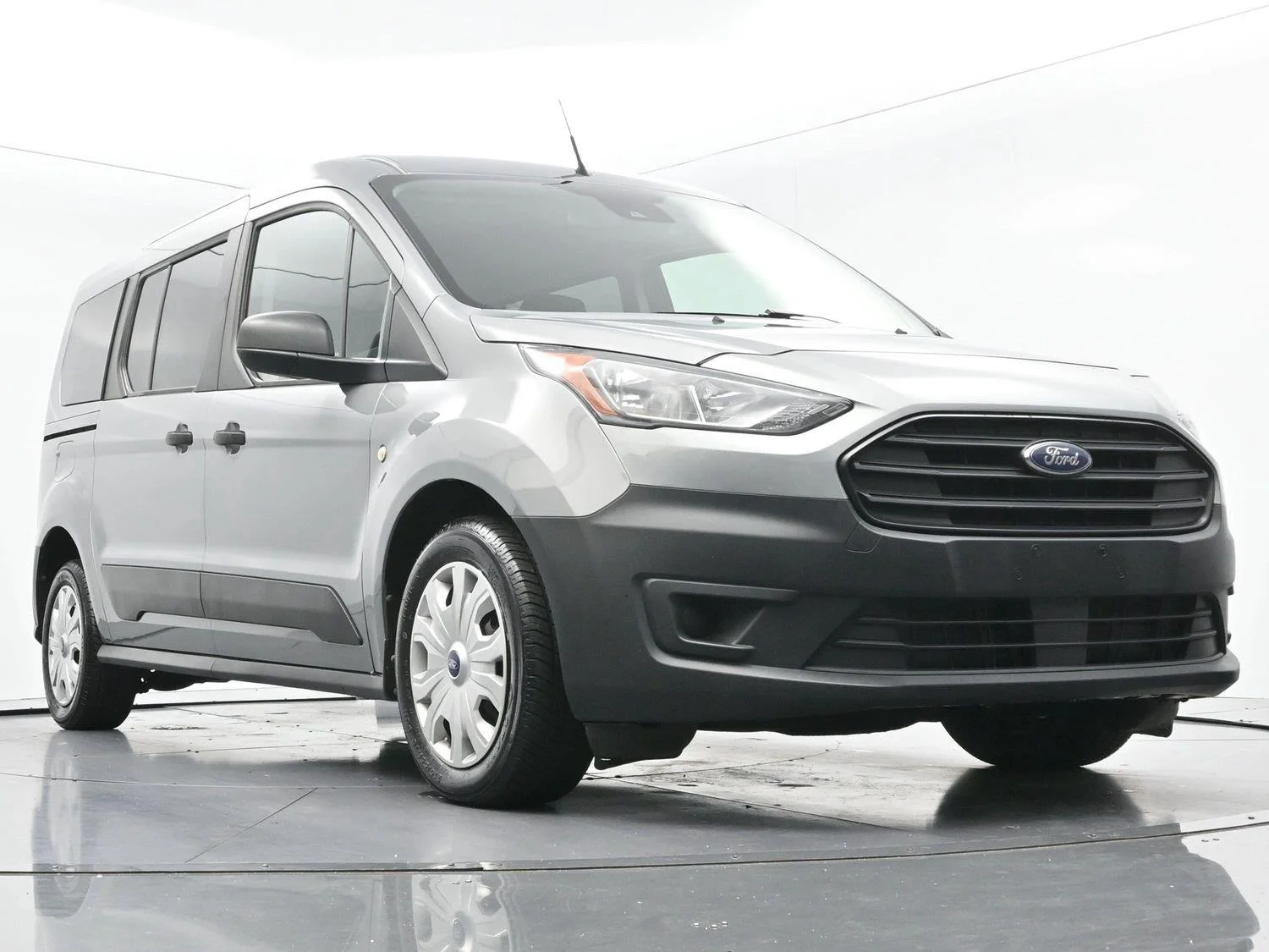 Used 2022 Solar Silver Ford XL image 43