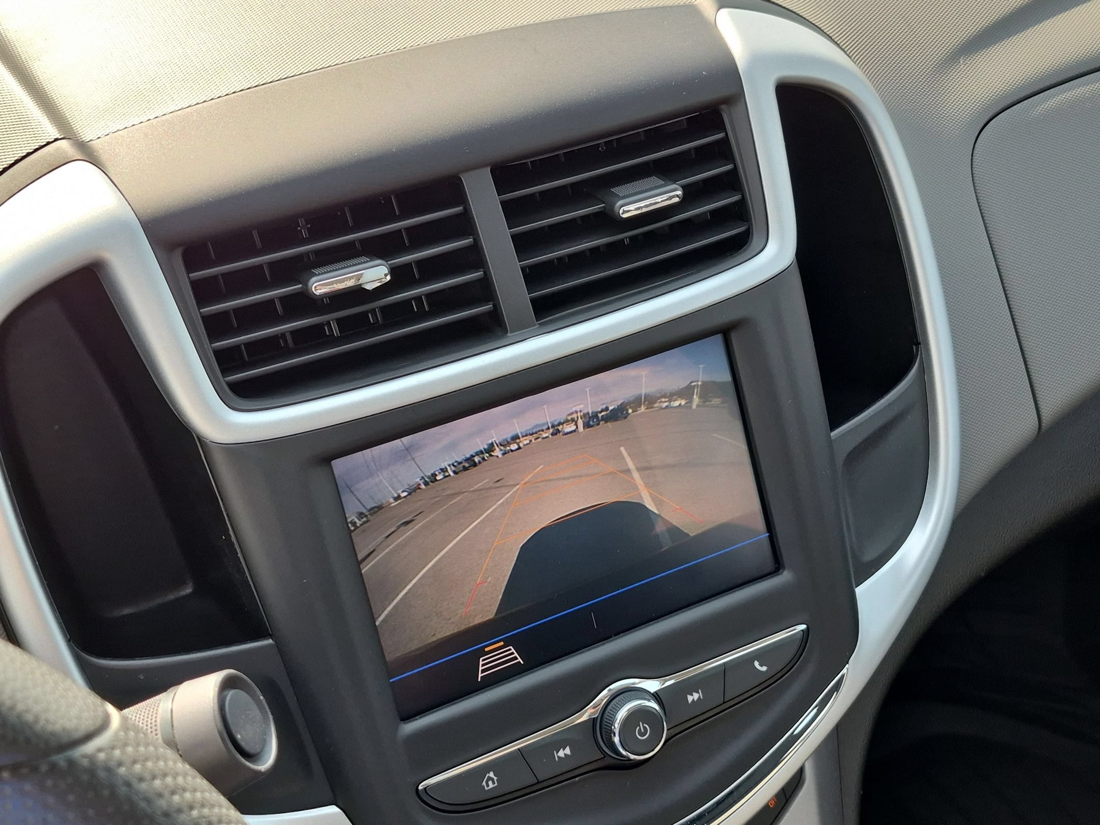 Used 2020 Mosaic Black Metallic Chevrolet LT image 23